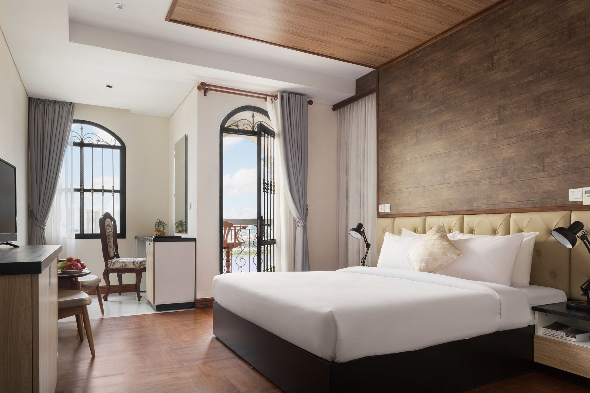 LCS Hotel & Apartment Phnom Penh Exterior foto
